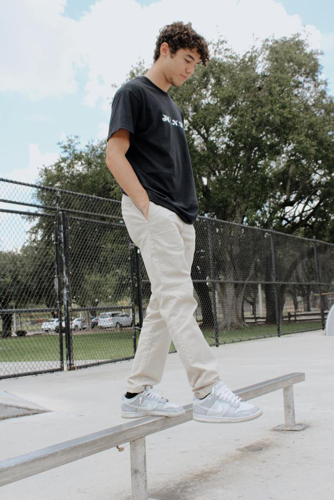 H.IN.T graphic tee